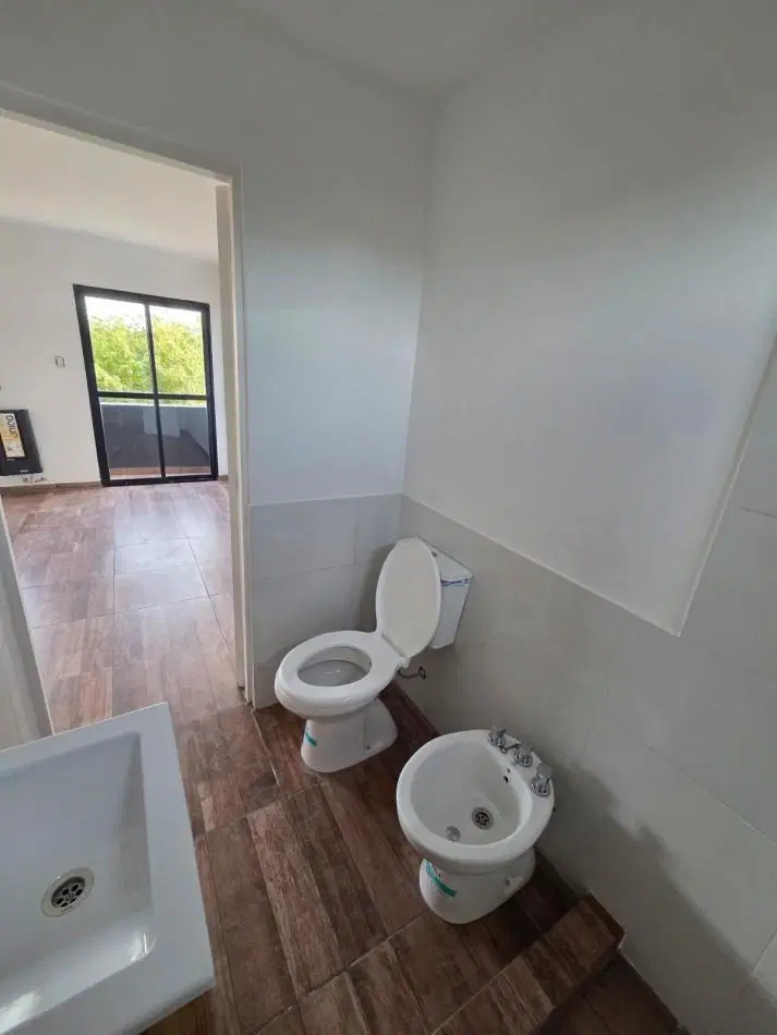 VENTA PH 3AMB POR ESCALERA RECICLADO 2