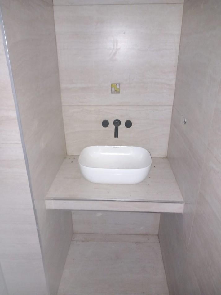 Foto de VENTA CASA MODERNA A TERMINAR CAMET NORTE, imagen 4