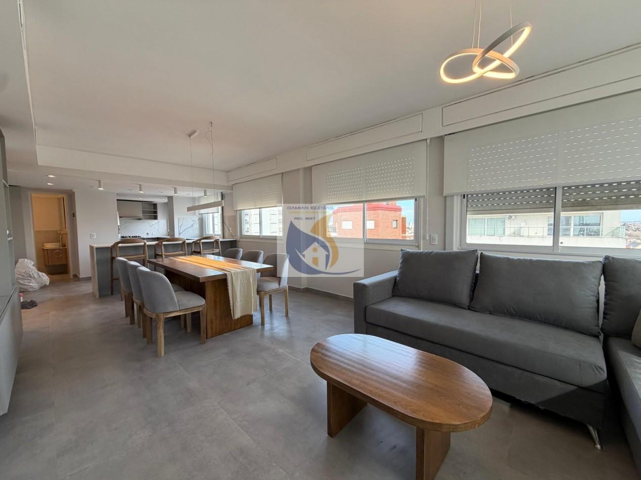 Foto de VENTA 4AMB RECICLADO COCHERA 3 BAÑOS CENTRO, imagen 2