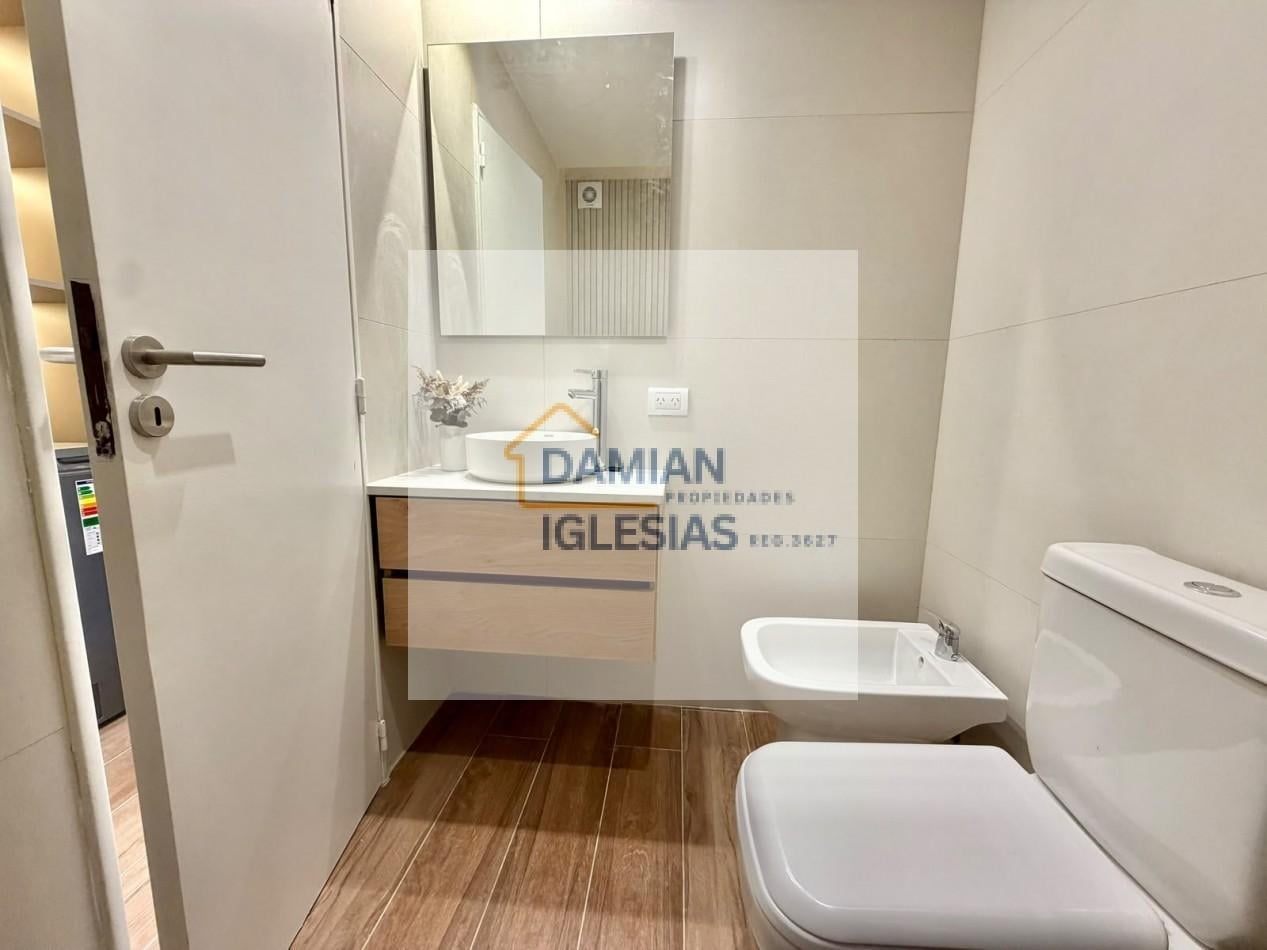 Foto de VENTA 2AMB RECICLADO CENTRO BALCON FRENTE, imagen 2