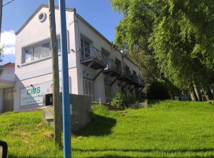 Locales, consultorios, Hostel 2