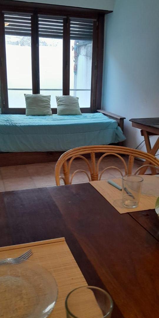 Departamento de 2 ambientes en Macrocentro