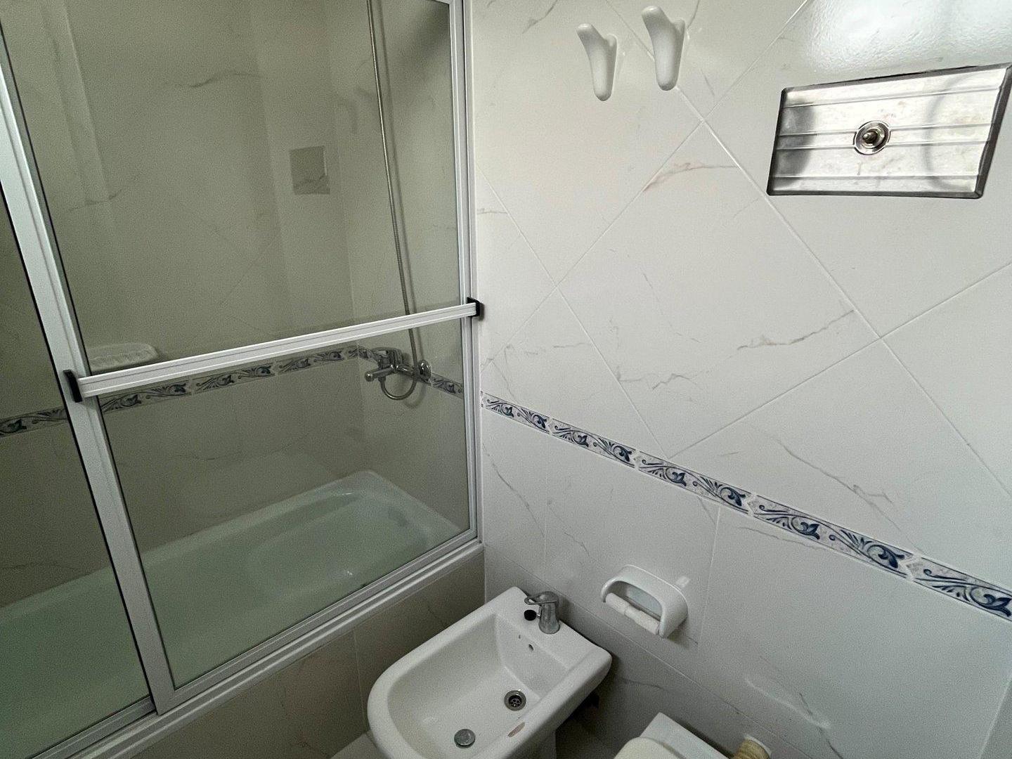 Foto de Departamento de 2 ambientes a estrenar en La Perla, imagen 4