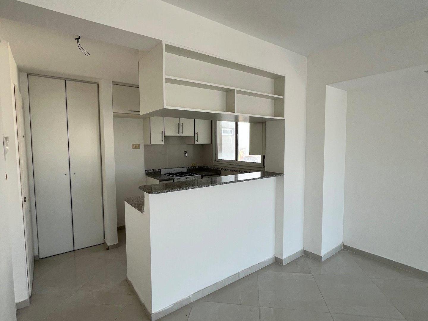 Foto de Departamento de 2 ambientes a estrenar en La Perla, imagen 3
