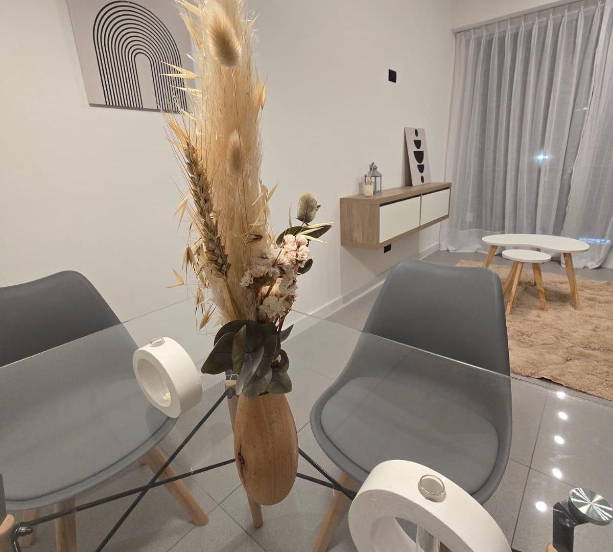 Foto de 2 ambientes con dependencia y balcon saliente, imagen 1