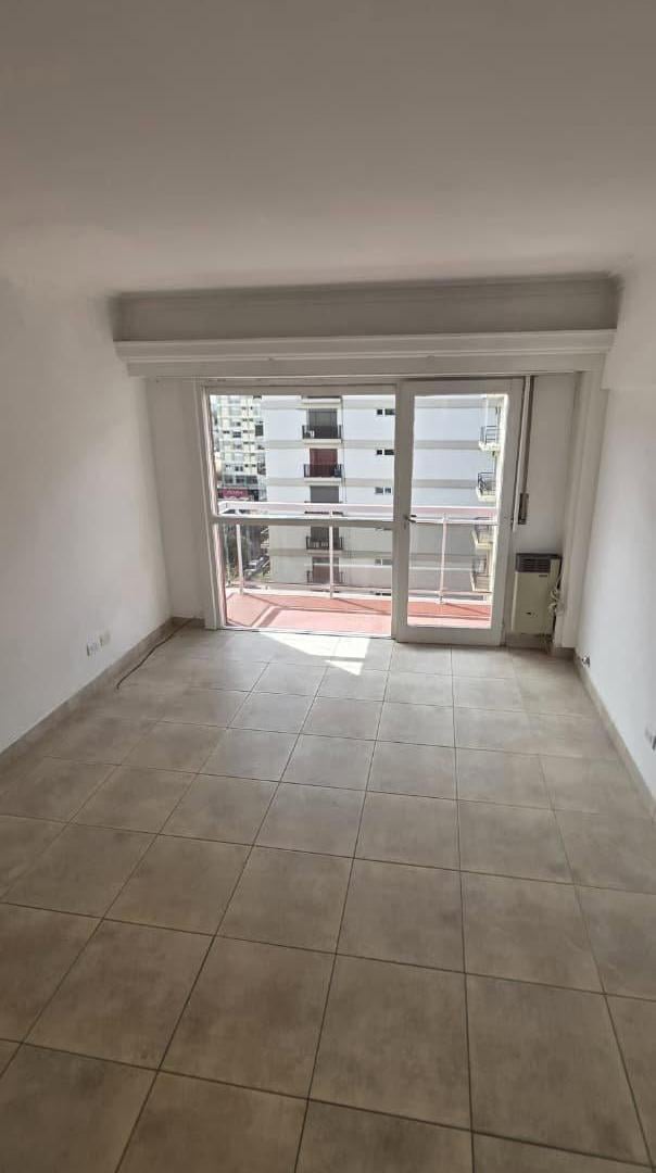 Foto de Depto de 2 ambientes con dependencia, imagen 3