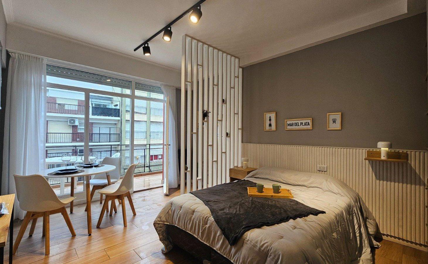 Foto de Monoambiente con balcon terraza, imagen 1