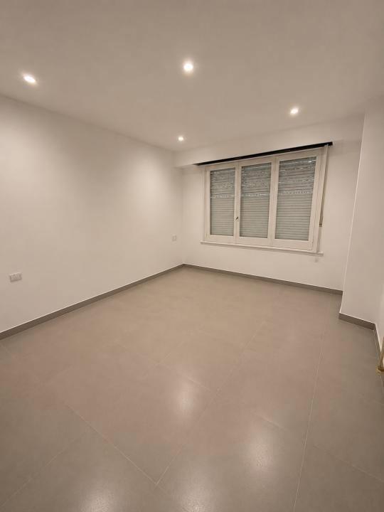Foto de CHALET PH 3 AMBIENTES CON GARAJE, PATIO Y TERRAZA – CHAUVIN, imagen 5