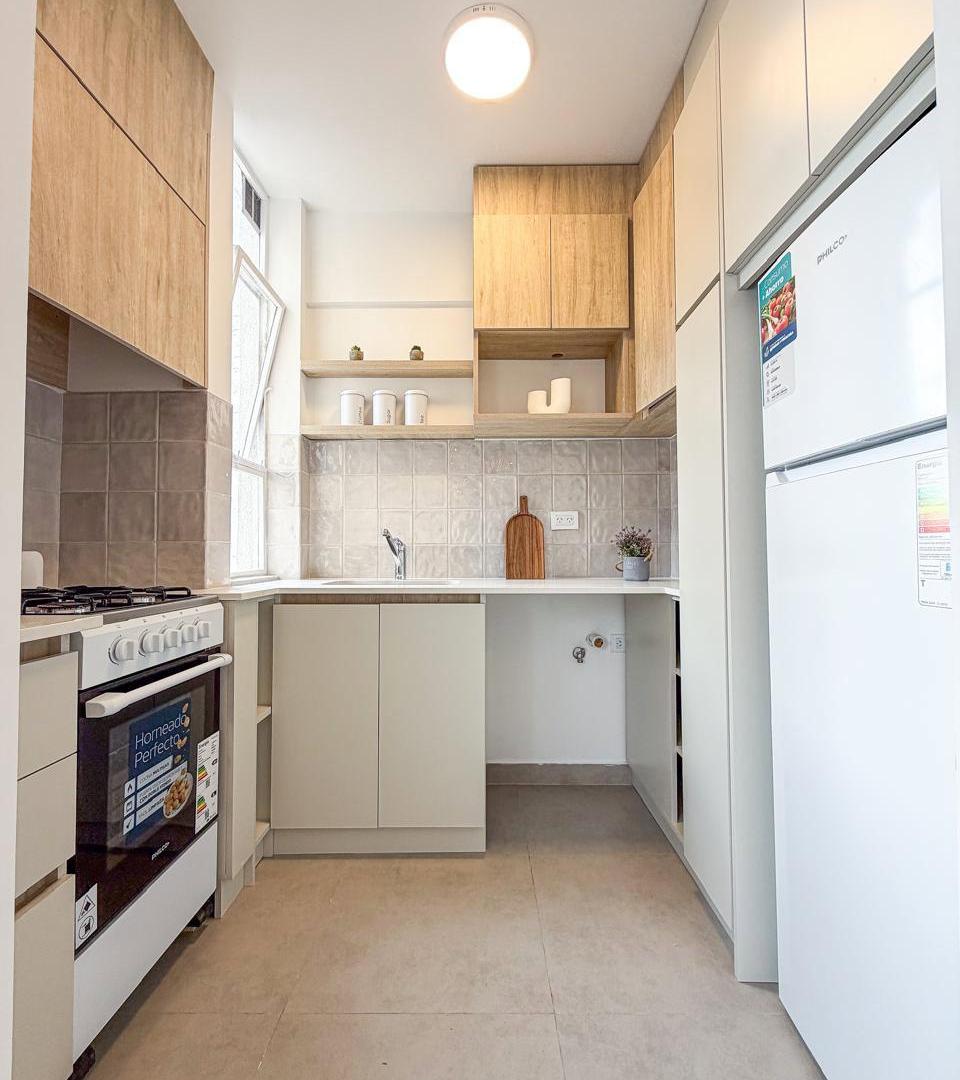 Foto de Departamento reciclado de 2 ambientes con 2 baños, imagen 4
