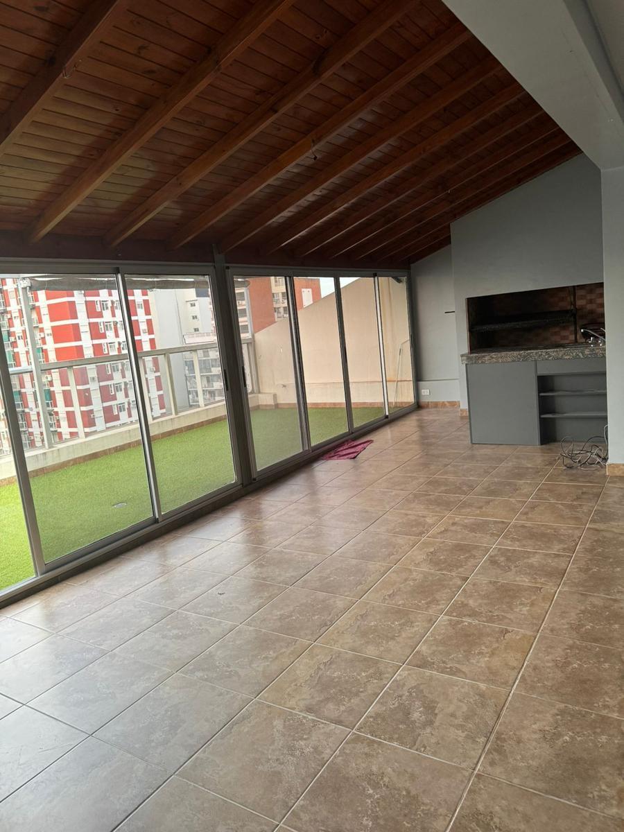 Departamento en Valle Al 500 4