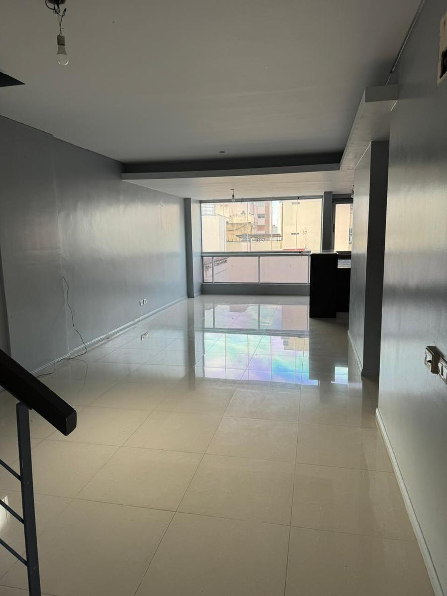Departamento en Valle Al 500 3