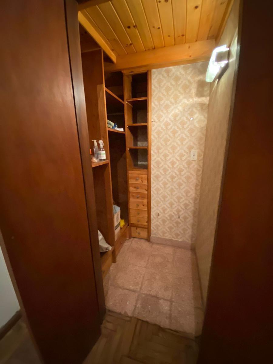 Muy Buena Casa de 4 Dorm/4 Baños 3