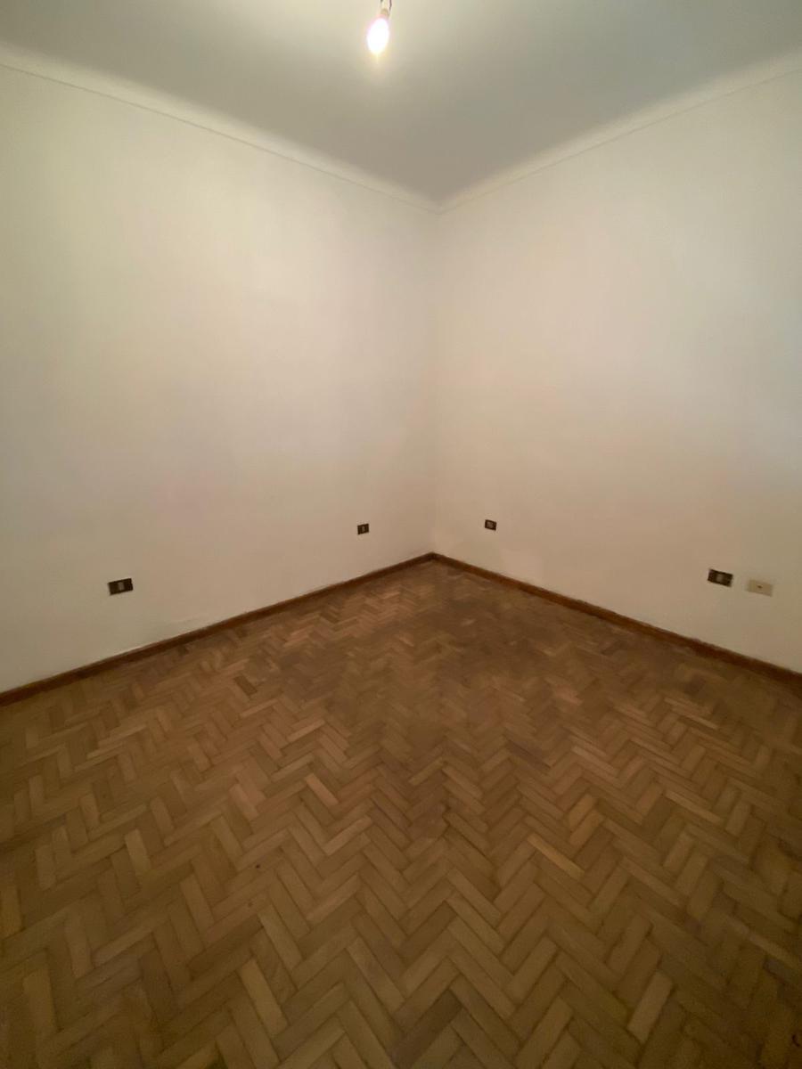 Muy Buena Casa de 4 Dorm/4 Baños 4