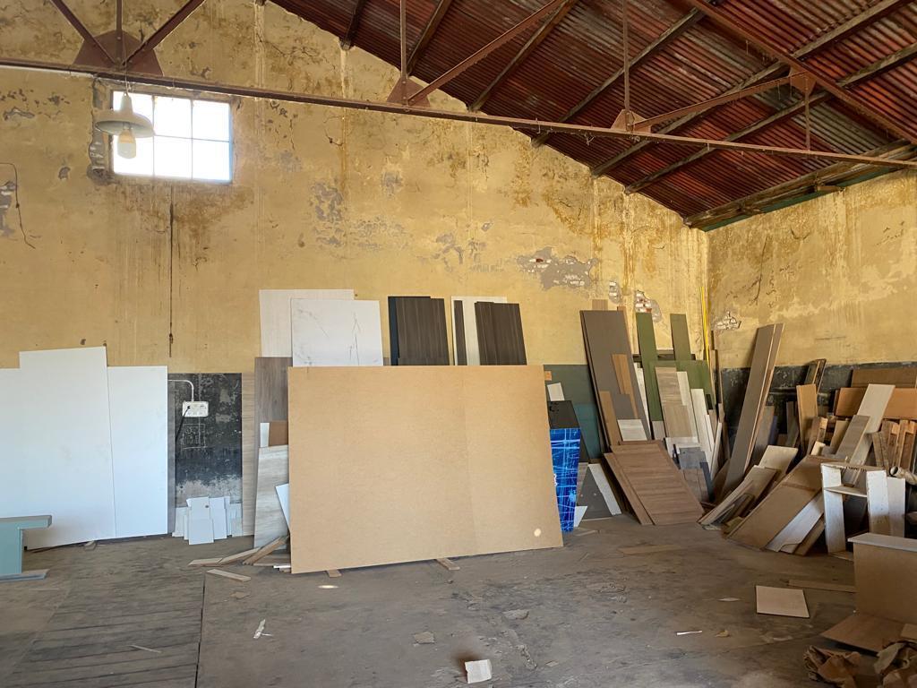 Terreno con Galpón Venta - 800 m² Bº P. Pico 5