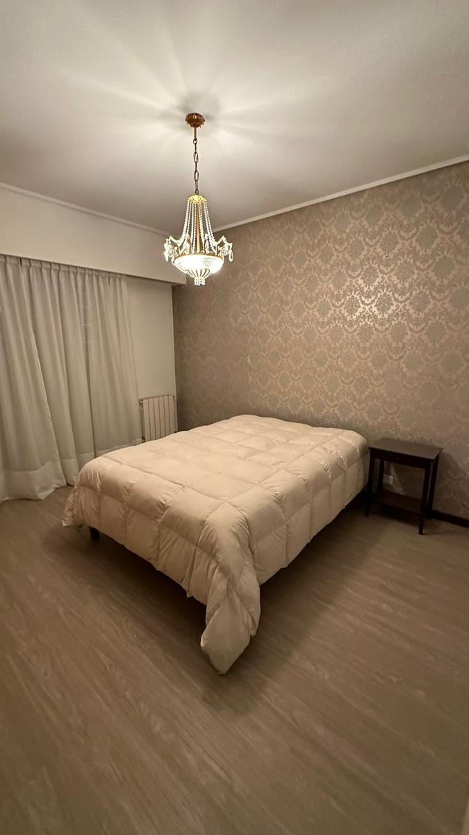 Excelente Piso Céntrico 3 Dorm Cochera 5