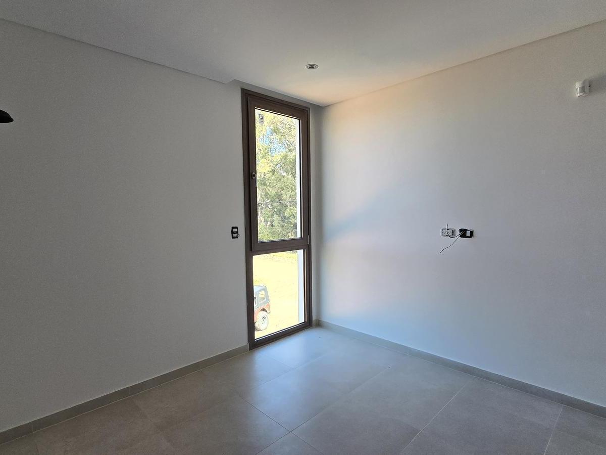 Foto de HERMOSOS DUPLEX A ESTRENAR - MONTE HERMOSO, imagen 2