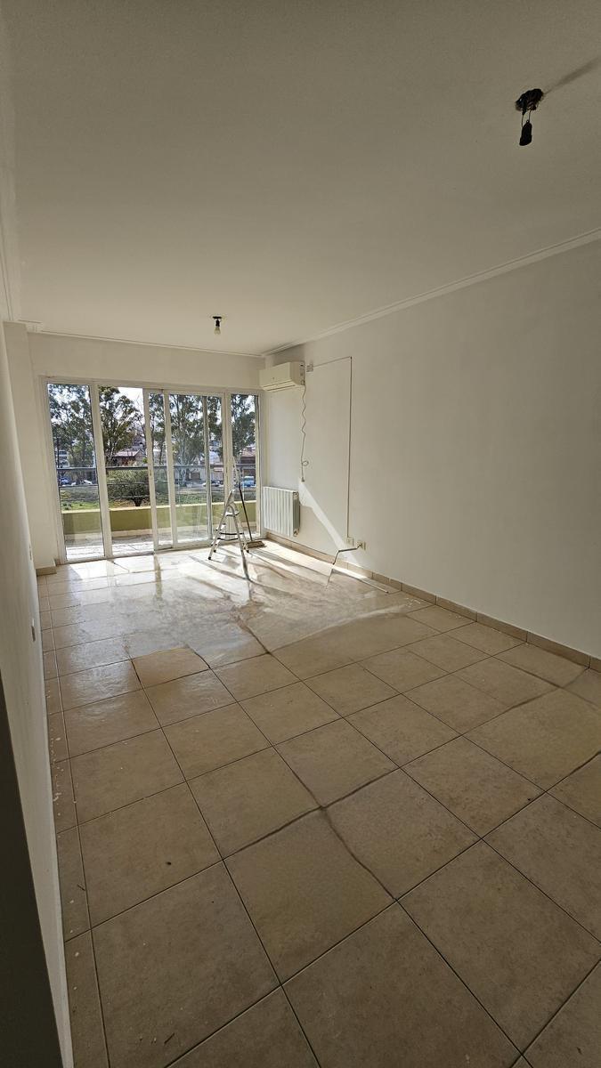 Hermoso Depto 3 Dorm - Balcón y Dos Cocheras 4