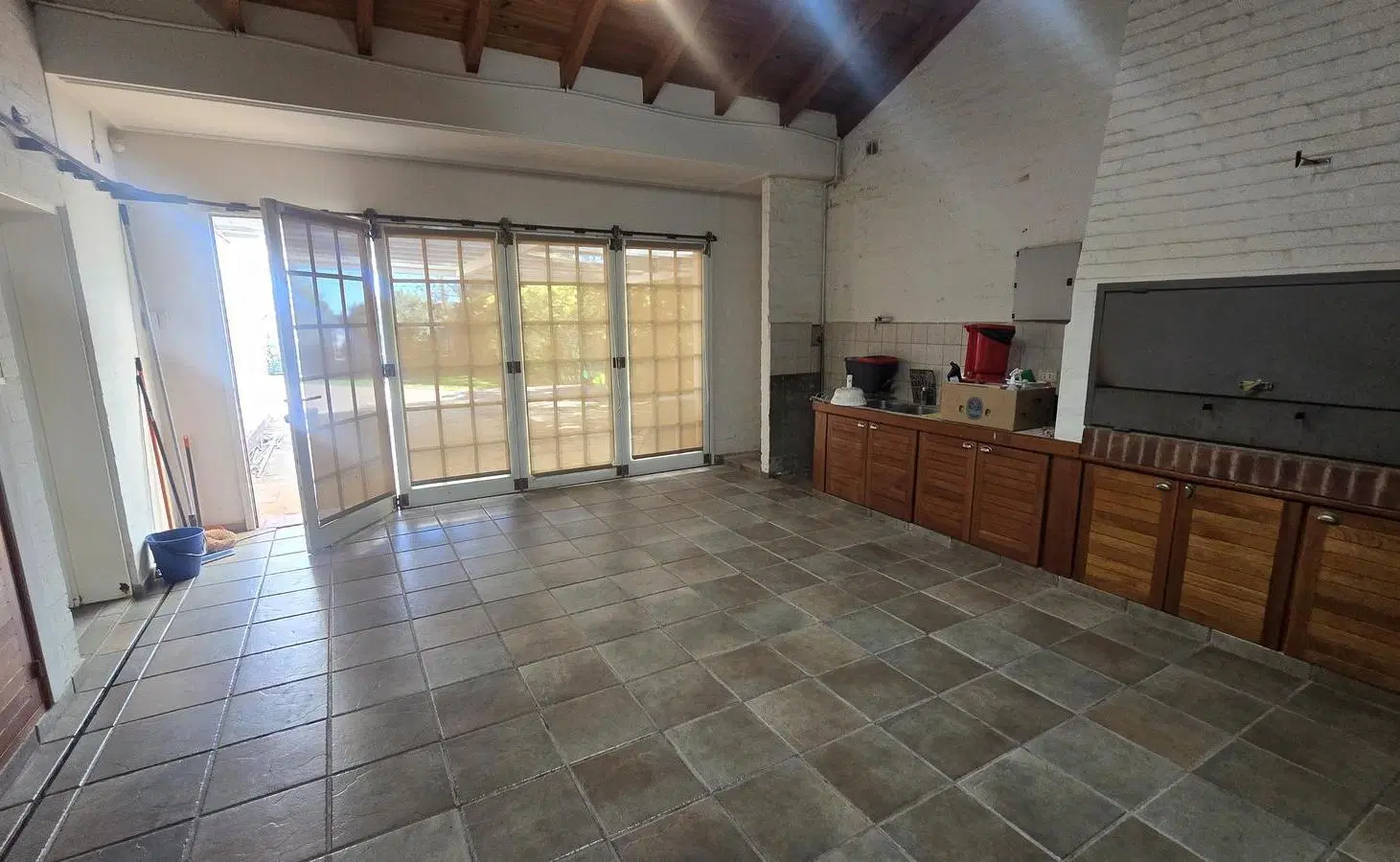 Amplia CASA Bº PATAGONIA  - Lote de 3600mts!! 3