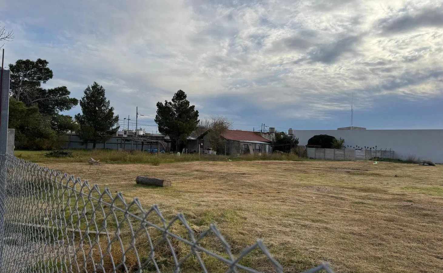 Terreno ZONA COMERCIAL Y LOGISTICA PUERTO ING WHITE 4