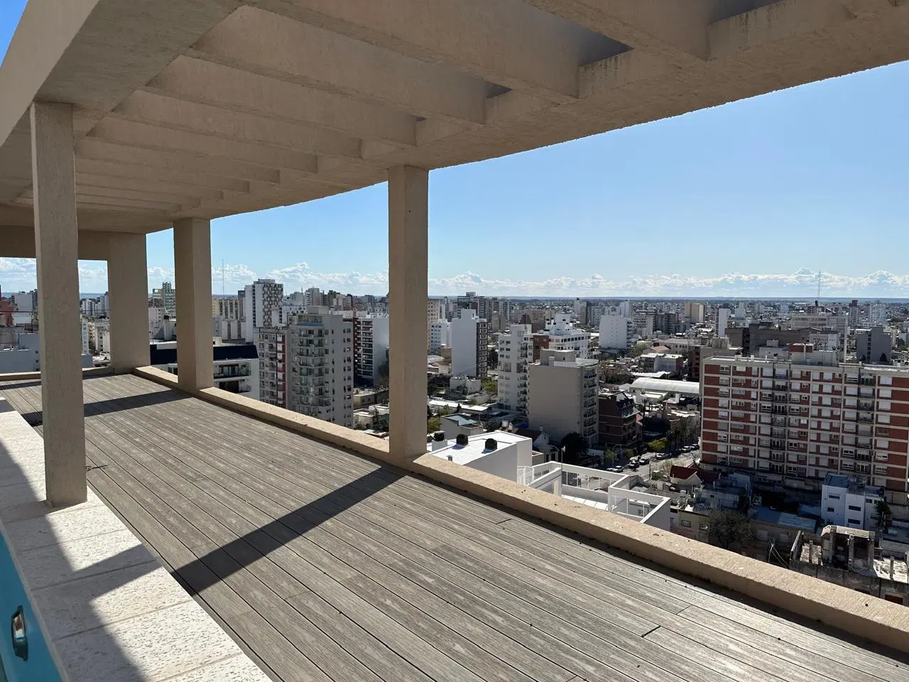 Excelente Piso en Zona Premium - Incl. 2 COCHERAS 5