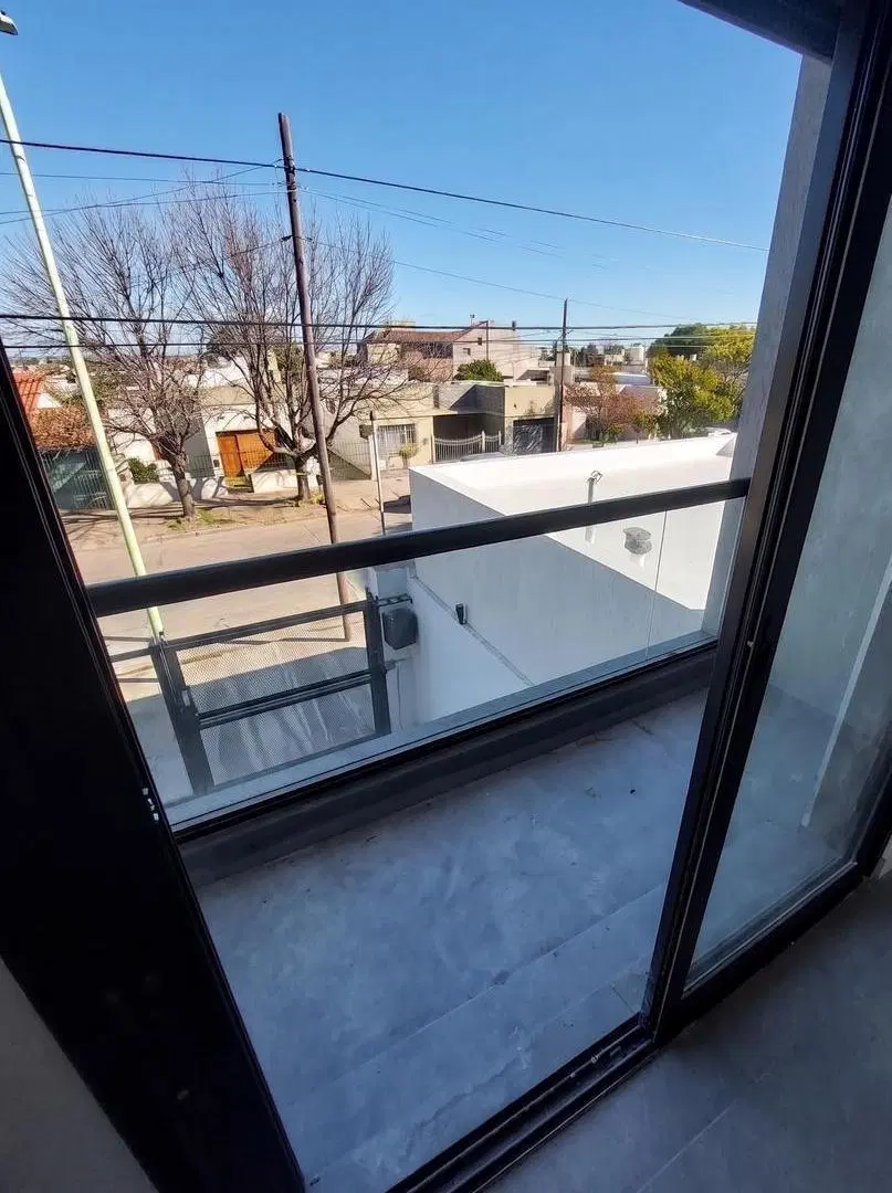 DUPLEX A ESTRENAR - 3 DORM - 2 BAÑOS - Bº Sanchez Elias 5