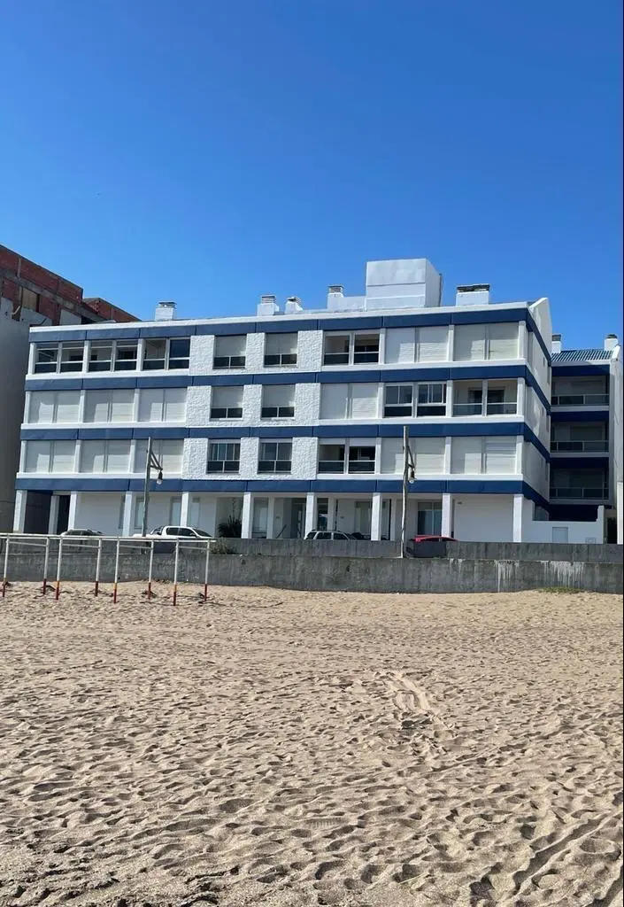 Departamento 2 Dorm FRENTE AL MAR 4