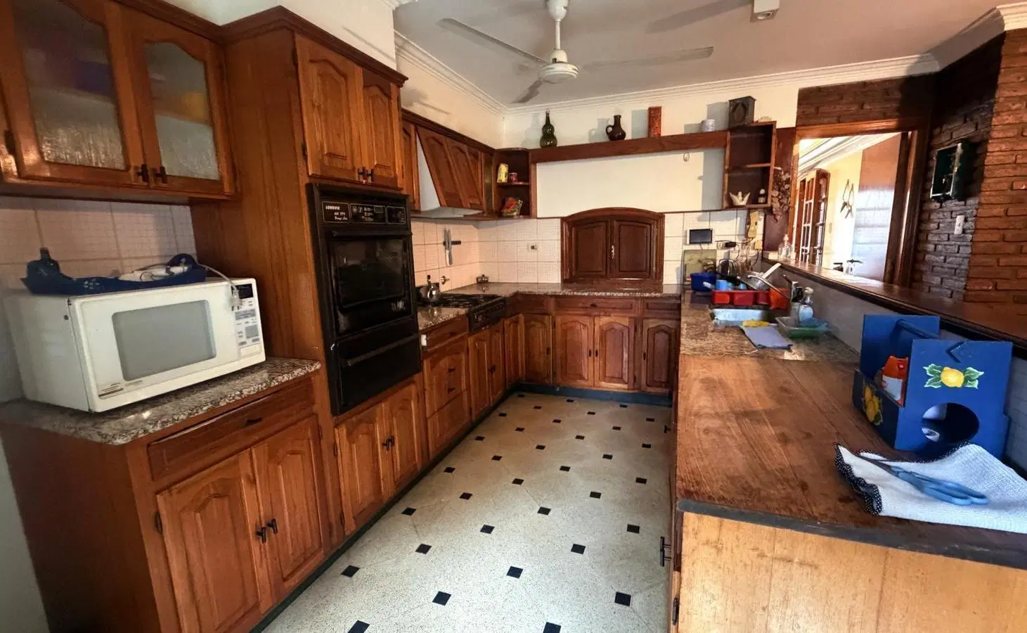 AMPLIA CASA AMOBLADA EN ALQUILER 5
