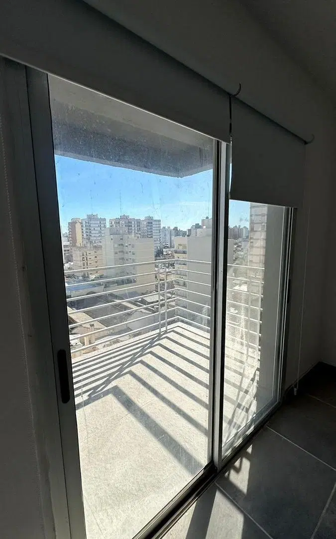 Departamento Centrico CON COCHERA 8