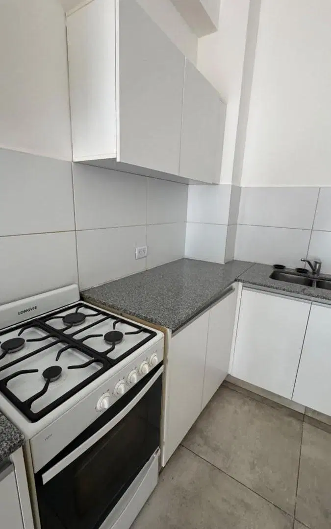 Departamento en PLANTA BAJA - CON PATIO 8