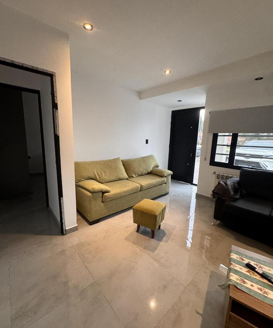 Foto de Casa EN VENTA BARRIO MILLAMAPU, imagen 3