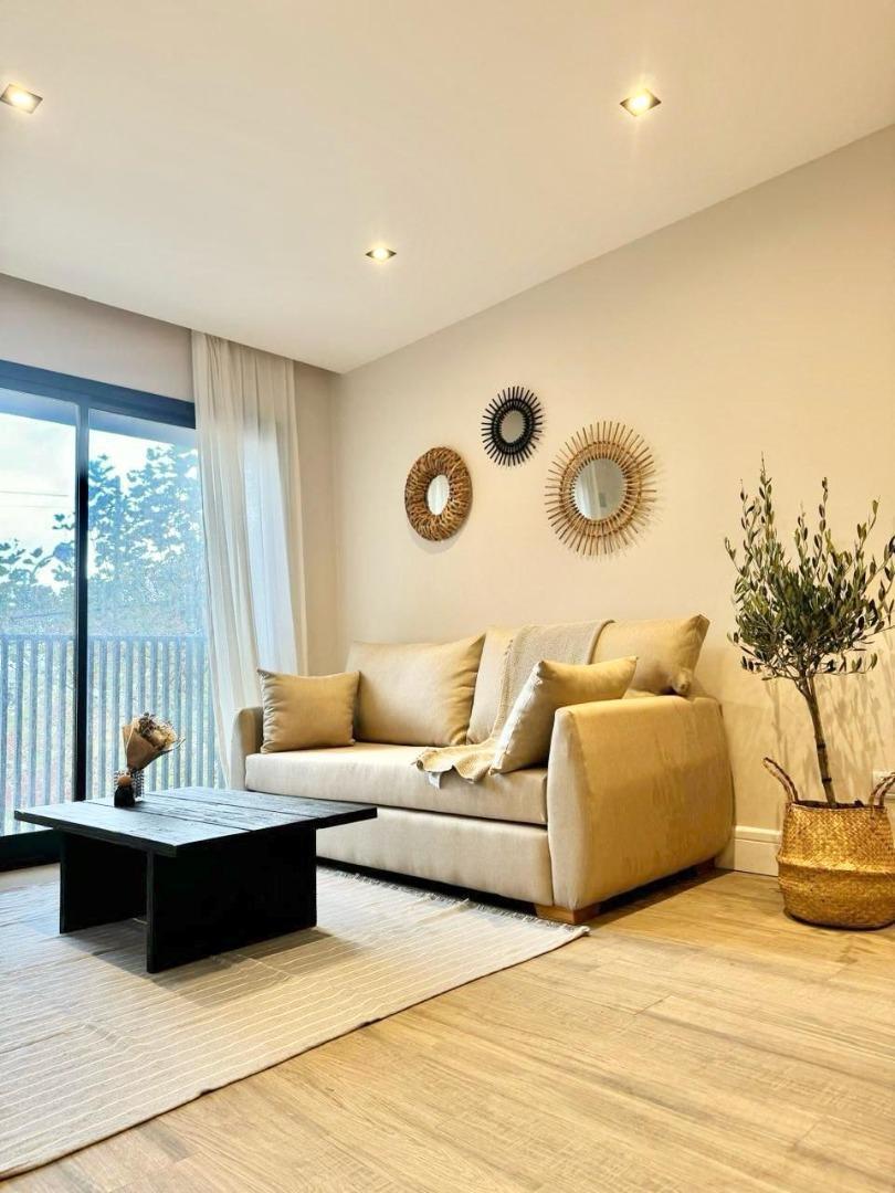 PH 2 Ambientes C/balcón Francés - Rondeau y Solis 5
