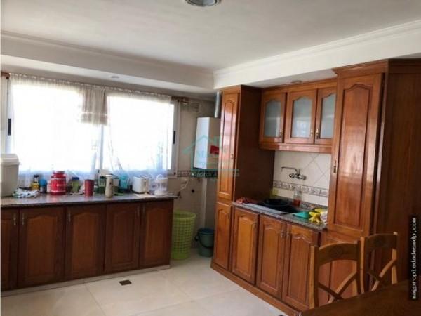 Chalet con Quincho y Piscina 2