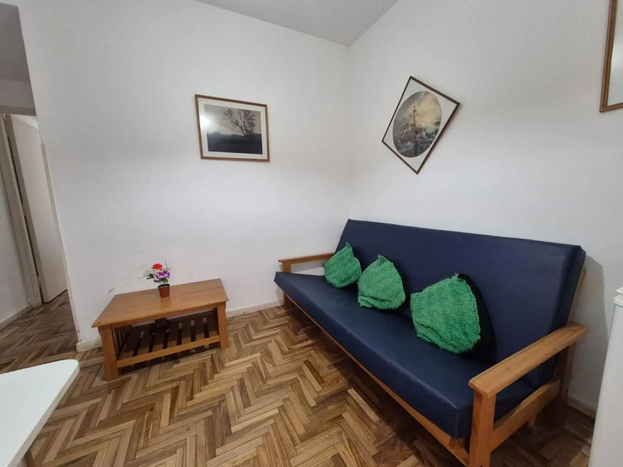 Departamento 2 ambientes Playa Grande 5