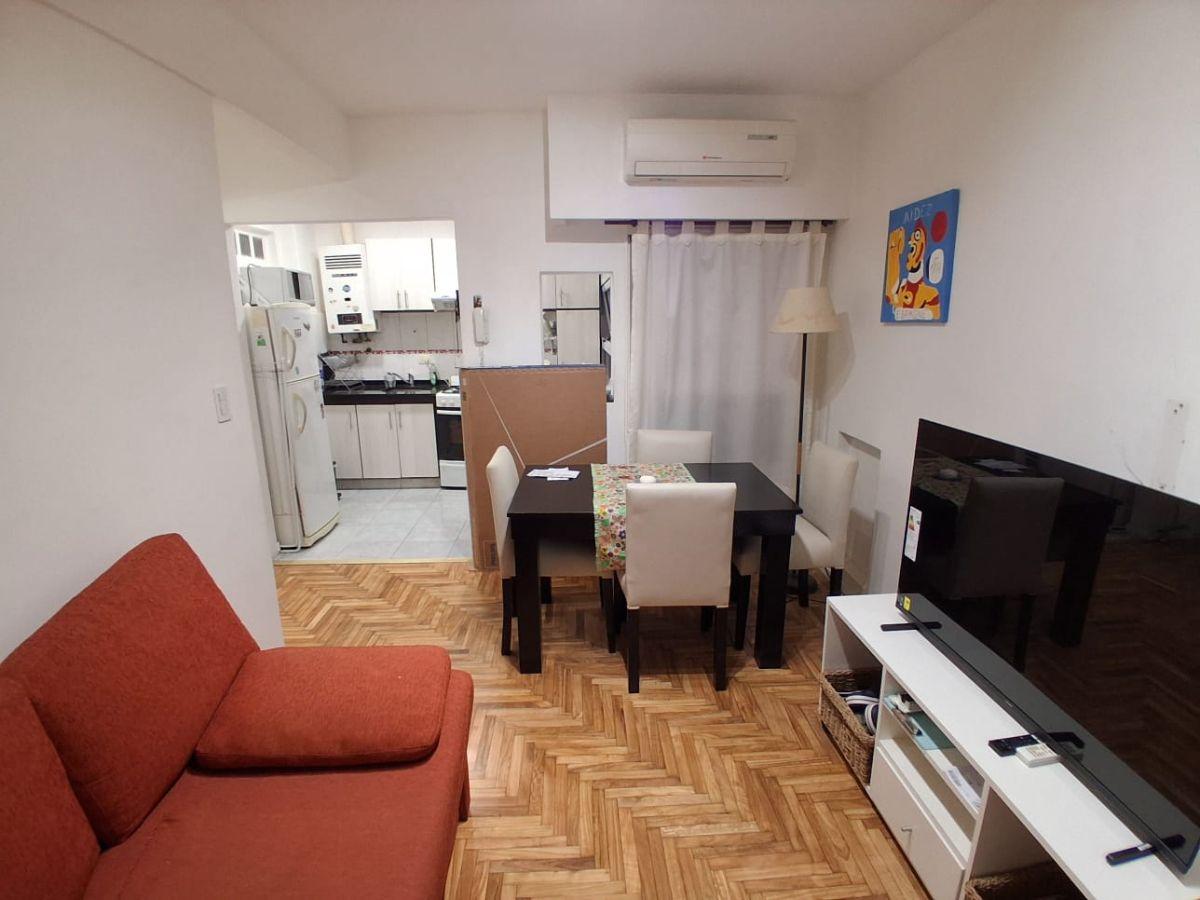 Foto de VENTA RECOLETA BARRIO NORTE 2 AMB APTO CREDITO OPORTUNIDAD PROFESIONAL, imagen 2