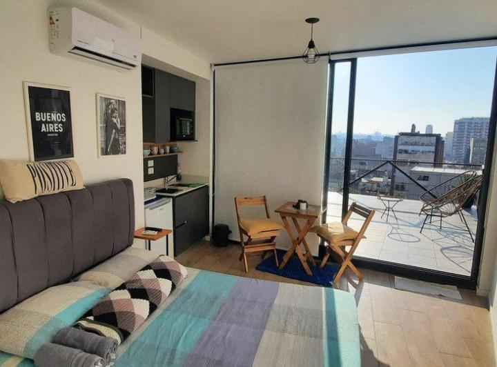 Alquiler Excel Monoambiente con balcon 1
