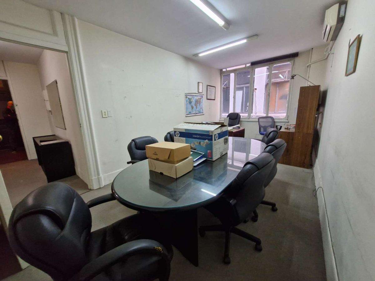 Venta de Oficina de 58 m2 en Microcentro