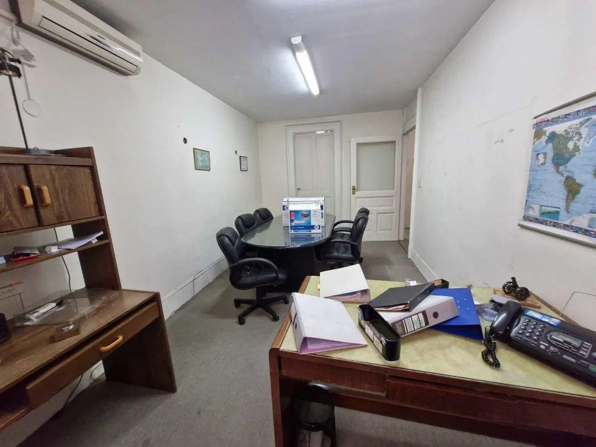 Venta de Oficina de 58 m2 en Microcentro 2