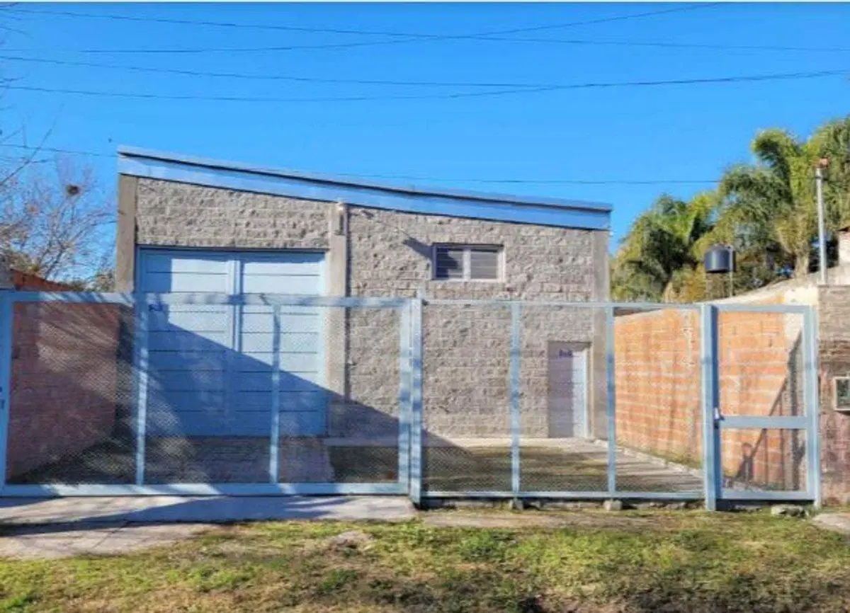 Venta Hermoso Galpón o Deposito General Rodríguez 2