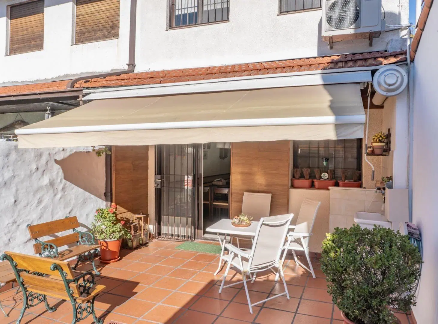 Venta  Dúplex 3/4 Amb c/Jardín, Quincho y Cochera 2
