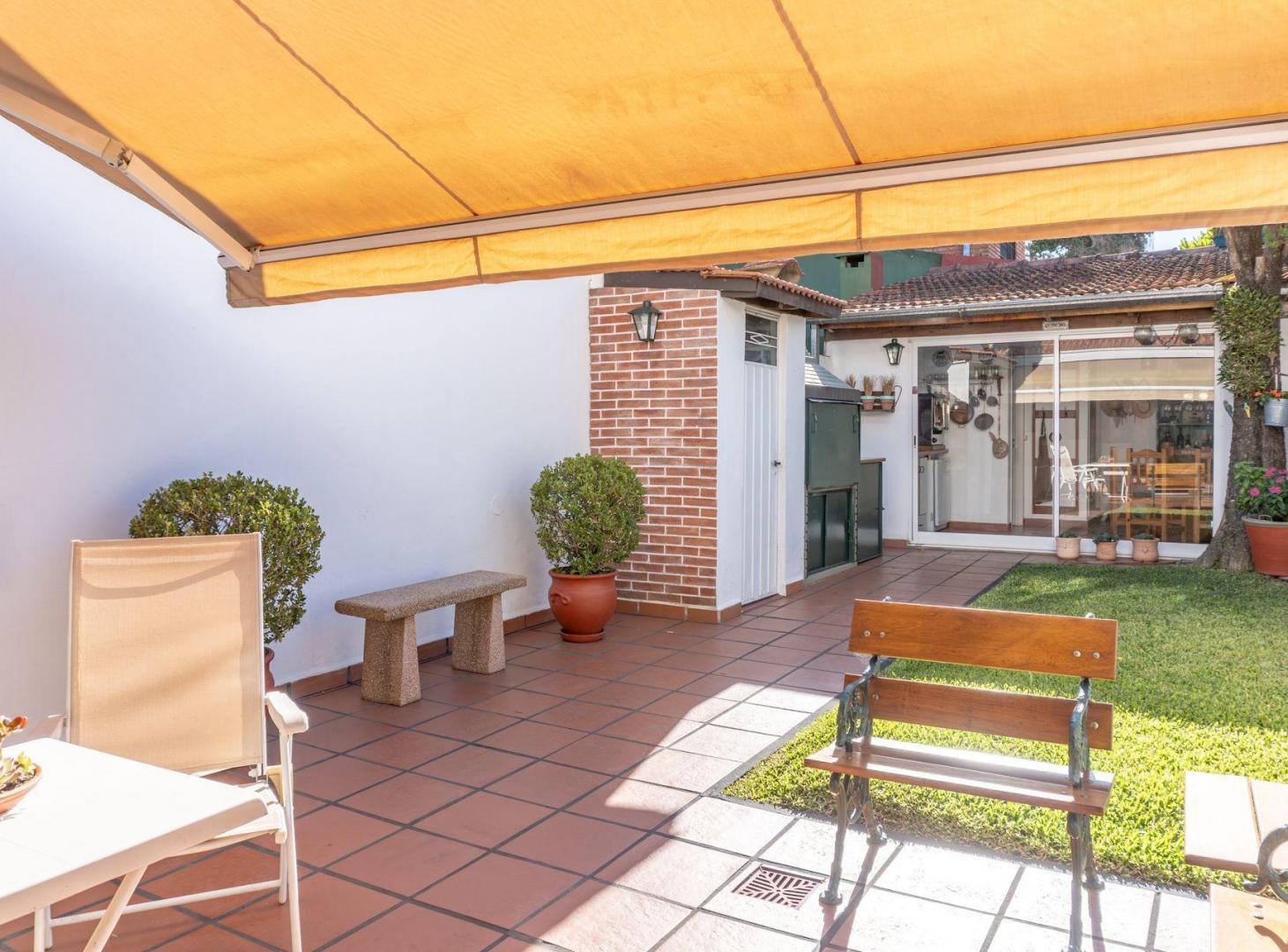 Venta Dúplex 3/4 Amb c/Jardín, Quincho y Cochera
