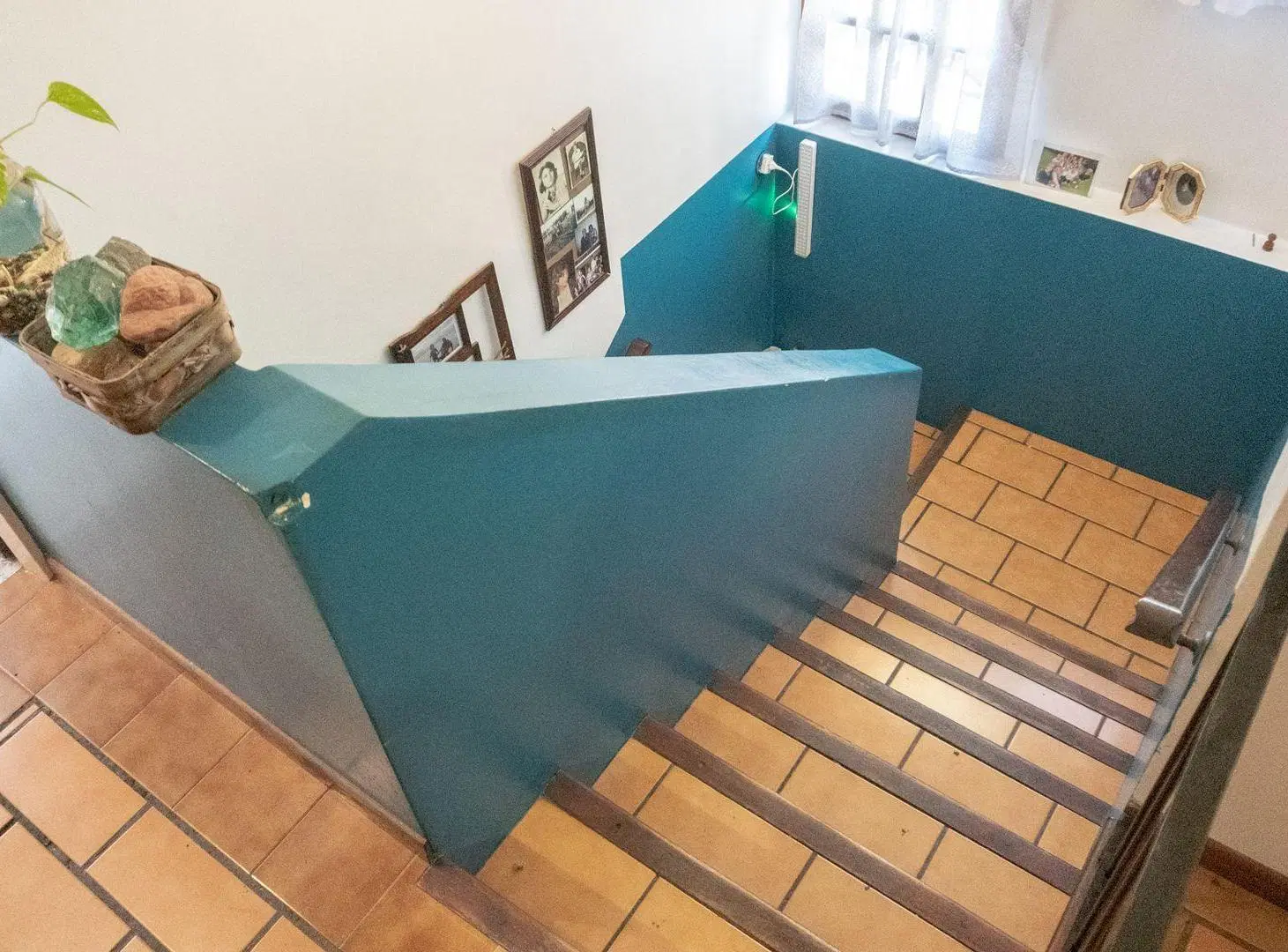 Venta hermosa Casa Financia 7 Ambientes Temperley 3