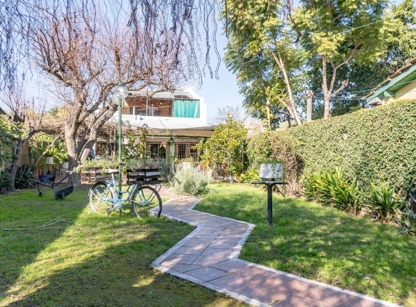 Venta hermosa Casa Financia 7 Ambientes Temperley