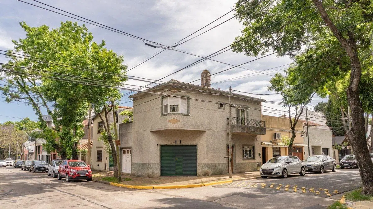 VENTA CASA 4 AMB PATIO TERRAZA COCH Y LOCAL OLIVOS 4