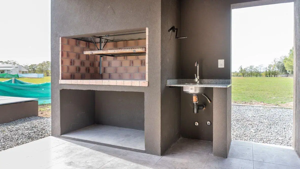 Venta Casa A estrenar  La asunción club de campo 5