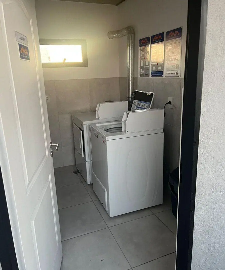 Depto.2 amb.balcon, coch. laundry,quincho.FLORIDA 2