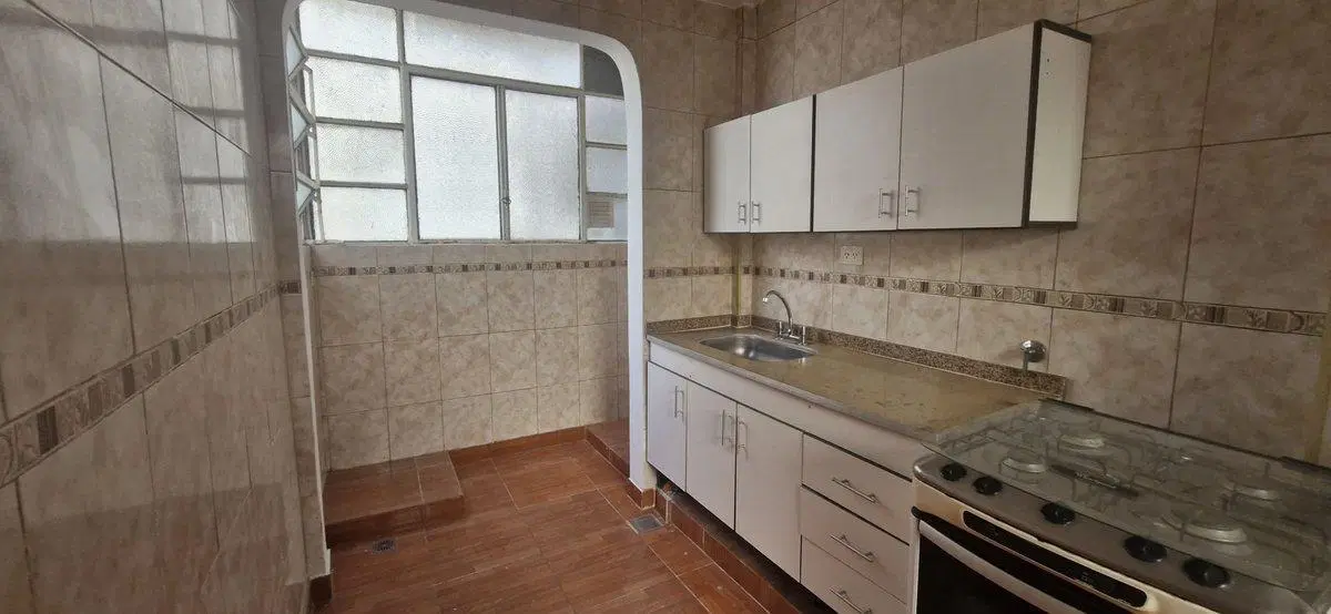 Venta Dpto 3 ambientes lavadero Villa del Parque 4