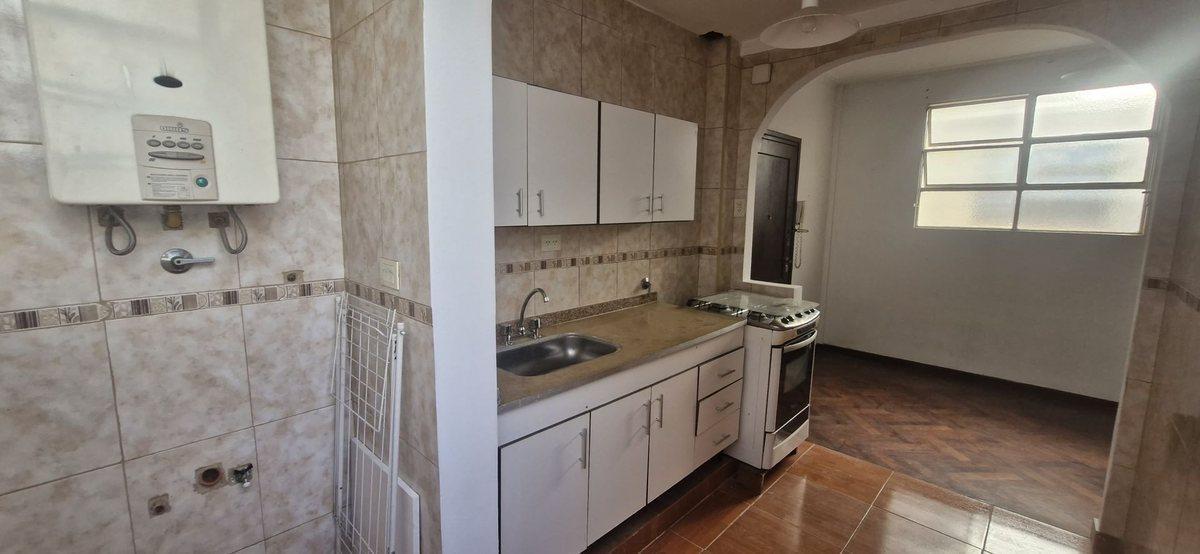 Foto de Venta Dpto 3 ambientes lavadero Villa del Parque, imagen 2