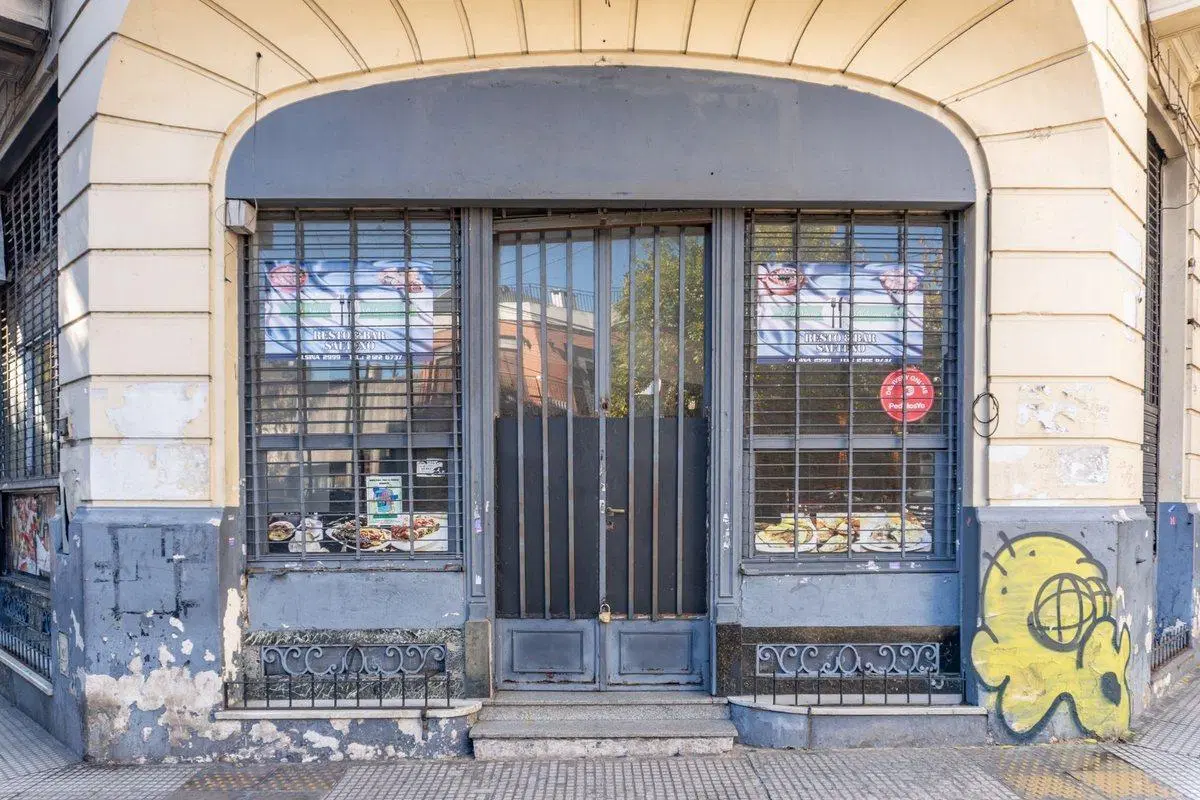 Local en esquina 255 m² Oportunidad 2
