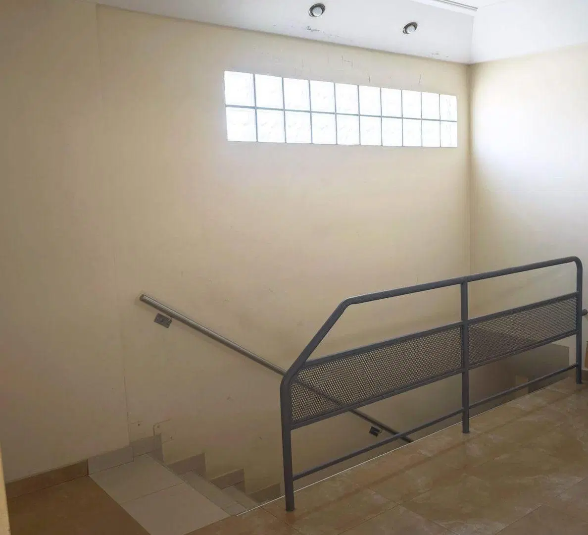 VENTA LOTE FABRICA  DEPTOS  V. Bosch 3