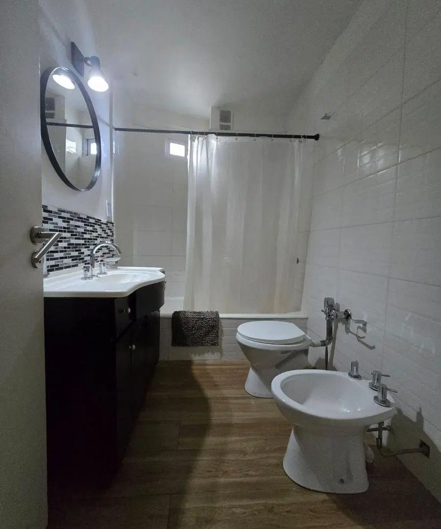 VENTA DEPTO 3 AMBIENTES C/DEPENDENCIA RETIRO 5
